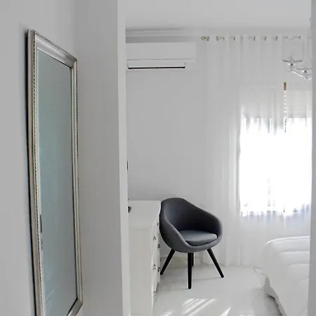 Spectacular House In Tropicana Urbanization Nerja