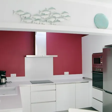 Spectacular House In Tropicana Urbanization Holiday home *
